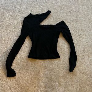 Super cute black cut out long sleeve-SHEIN
